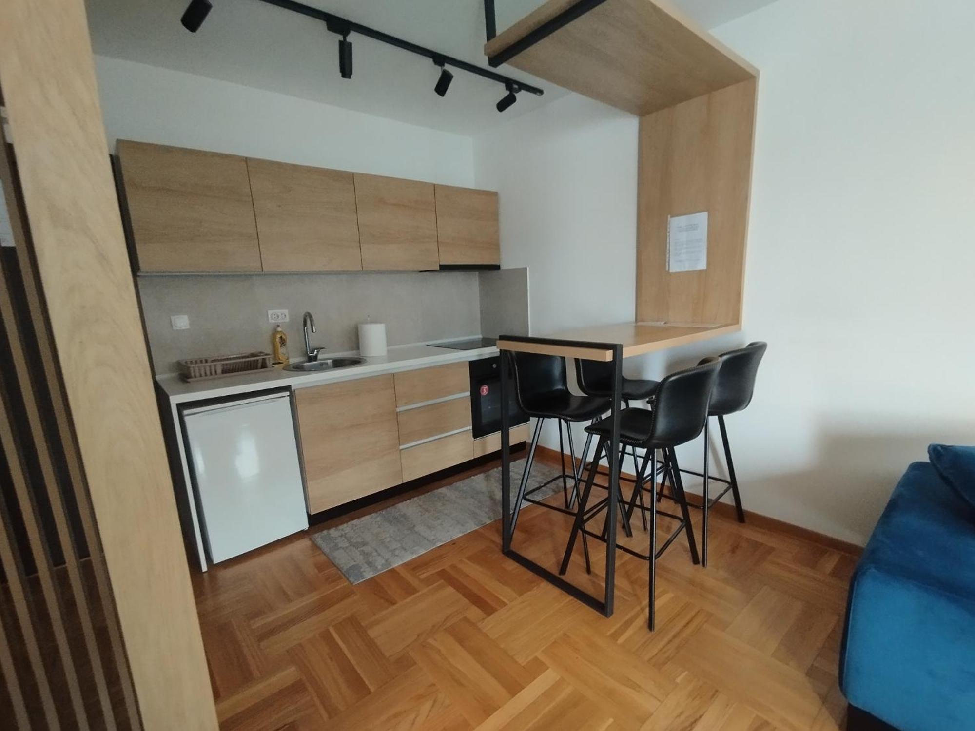 Ferienwohnung Cvetkovic Lux Аpartmani & Free Garaza Vrnjačka Banja Zimmer foto